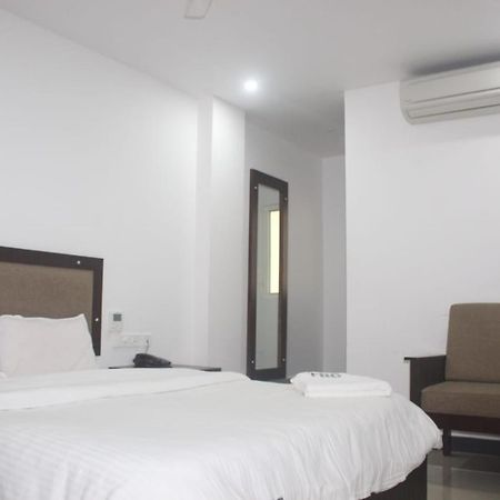 Hotel Alshifa Tbg Residency Perintalmanna Exterior foto