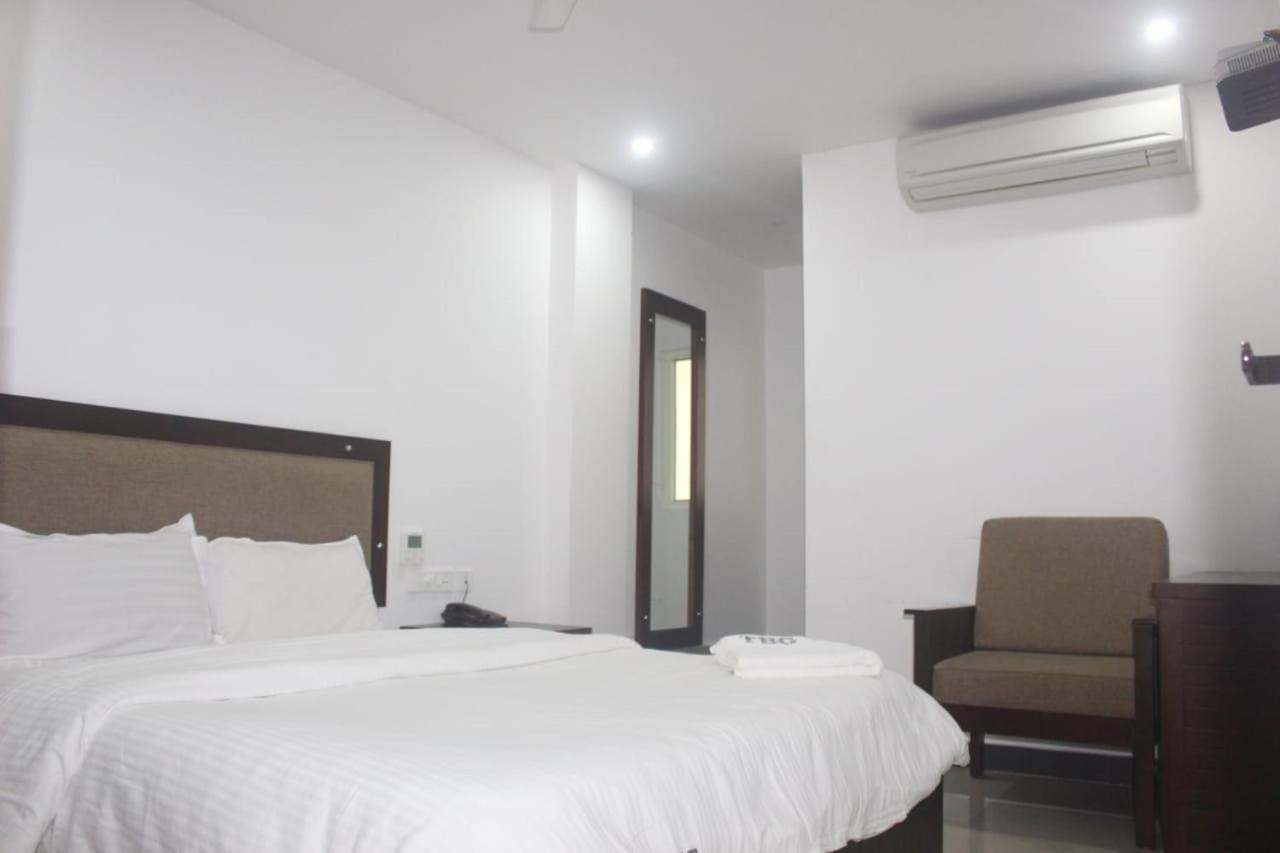 Hotel Alshifa Tbg Residency Perintalmanna Exterior foto